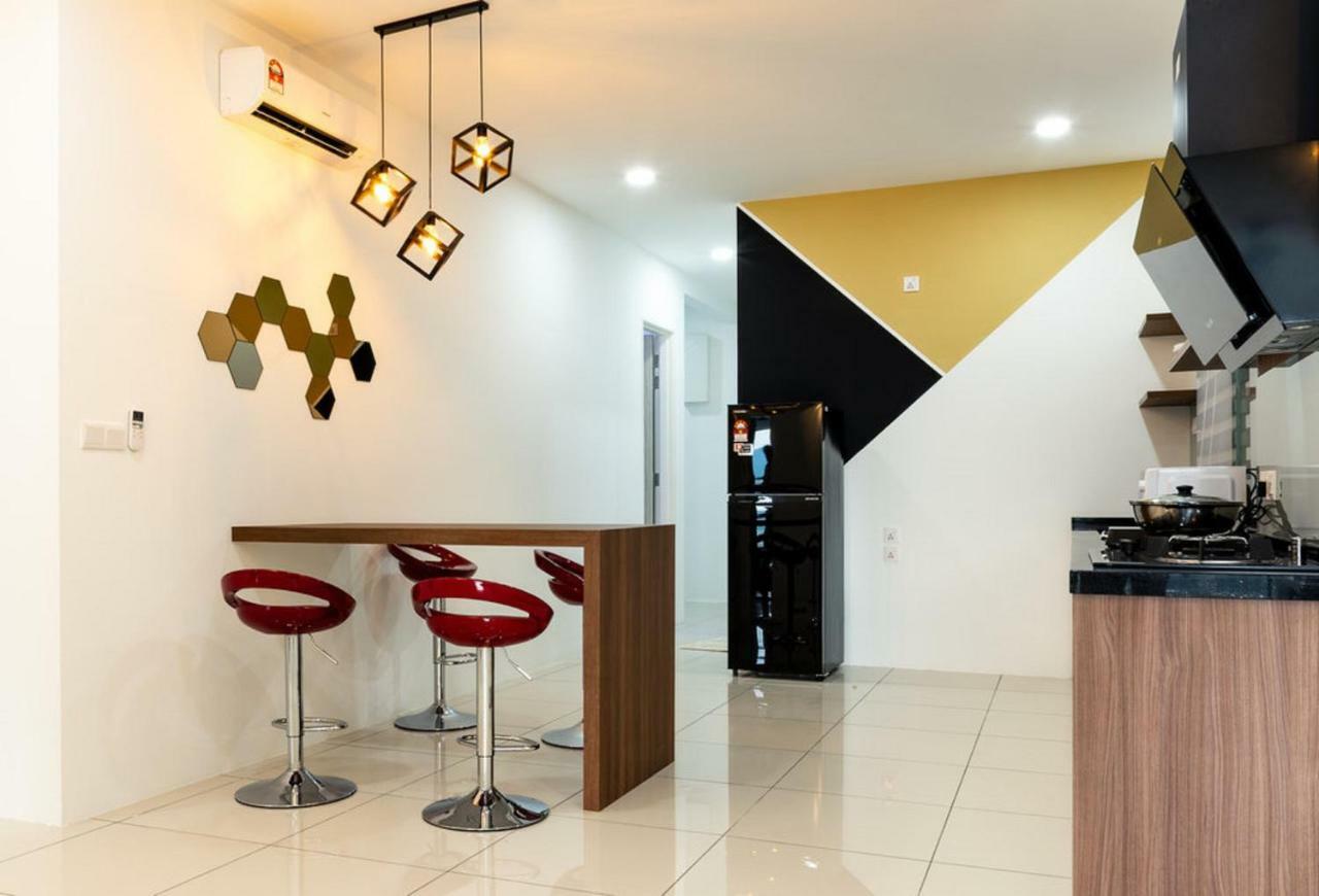 Southwest Designer Suite By D Imperio Homestay Penang Bayan Lepas Exterior photo