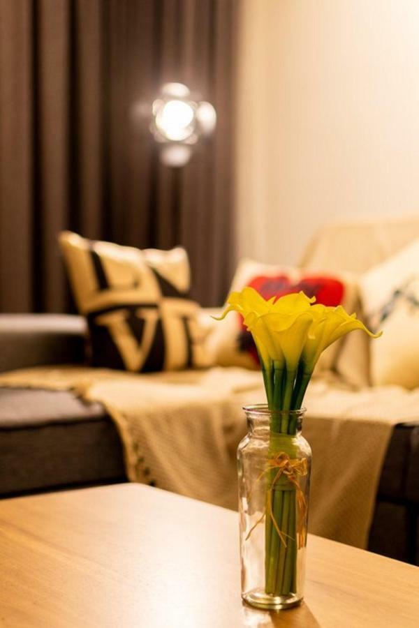 Southwest Designer Suite By D Imperio Homestay Penang Bayan Lepas Room photo